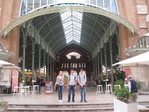 Visiting the Colón Market